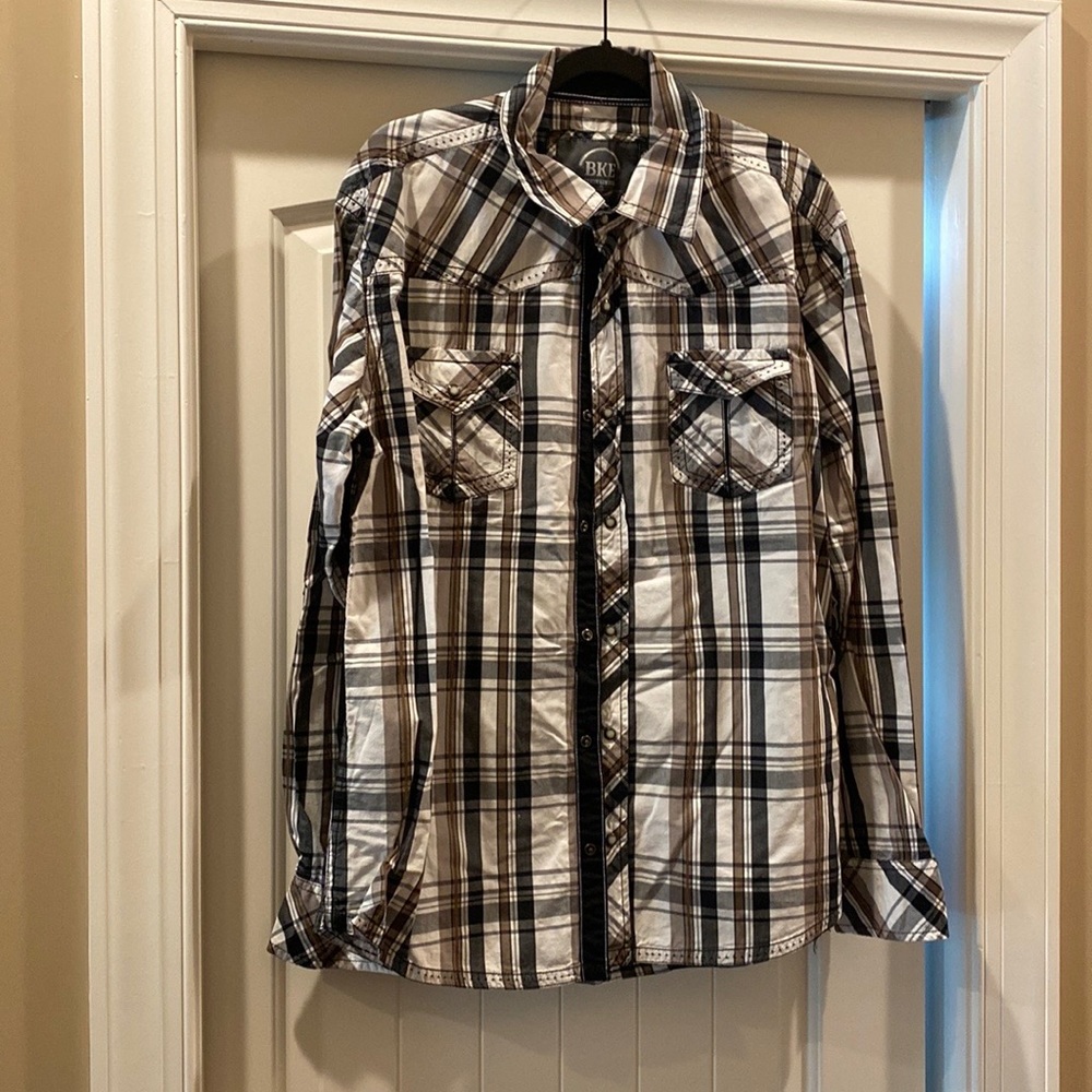 MEN’S BUCKLE BKE LONG-SLEEVE SNAP SHIRT. SIZE XL